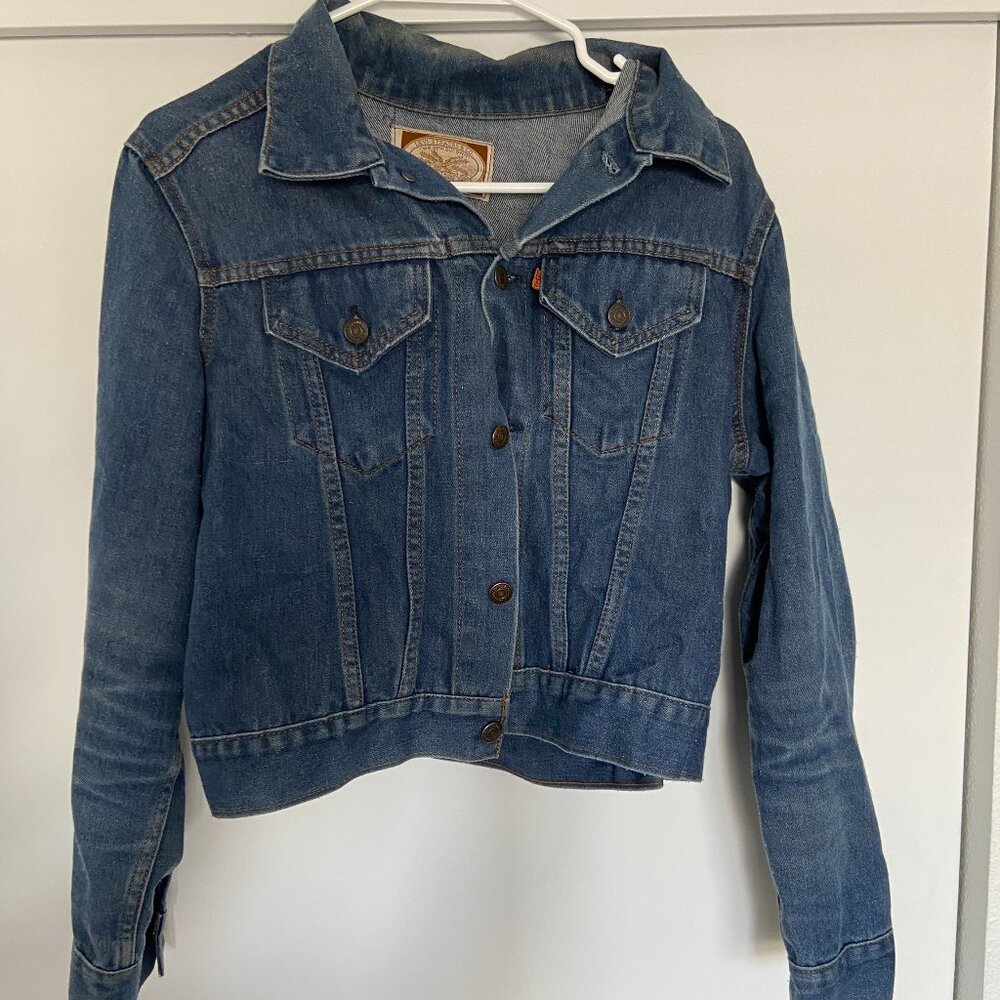Vintage Levi’s Cropped Denim Jacket – XS/S